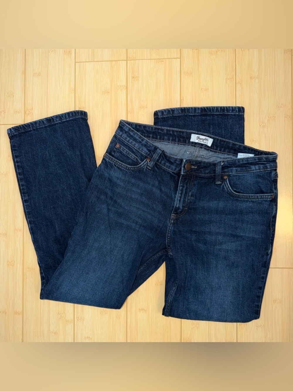 Wrangler Retro Mid Rise Boot Jean - Picture 2 of 3